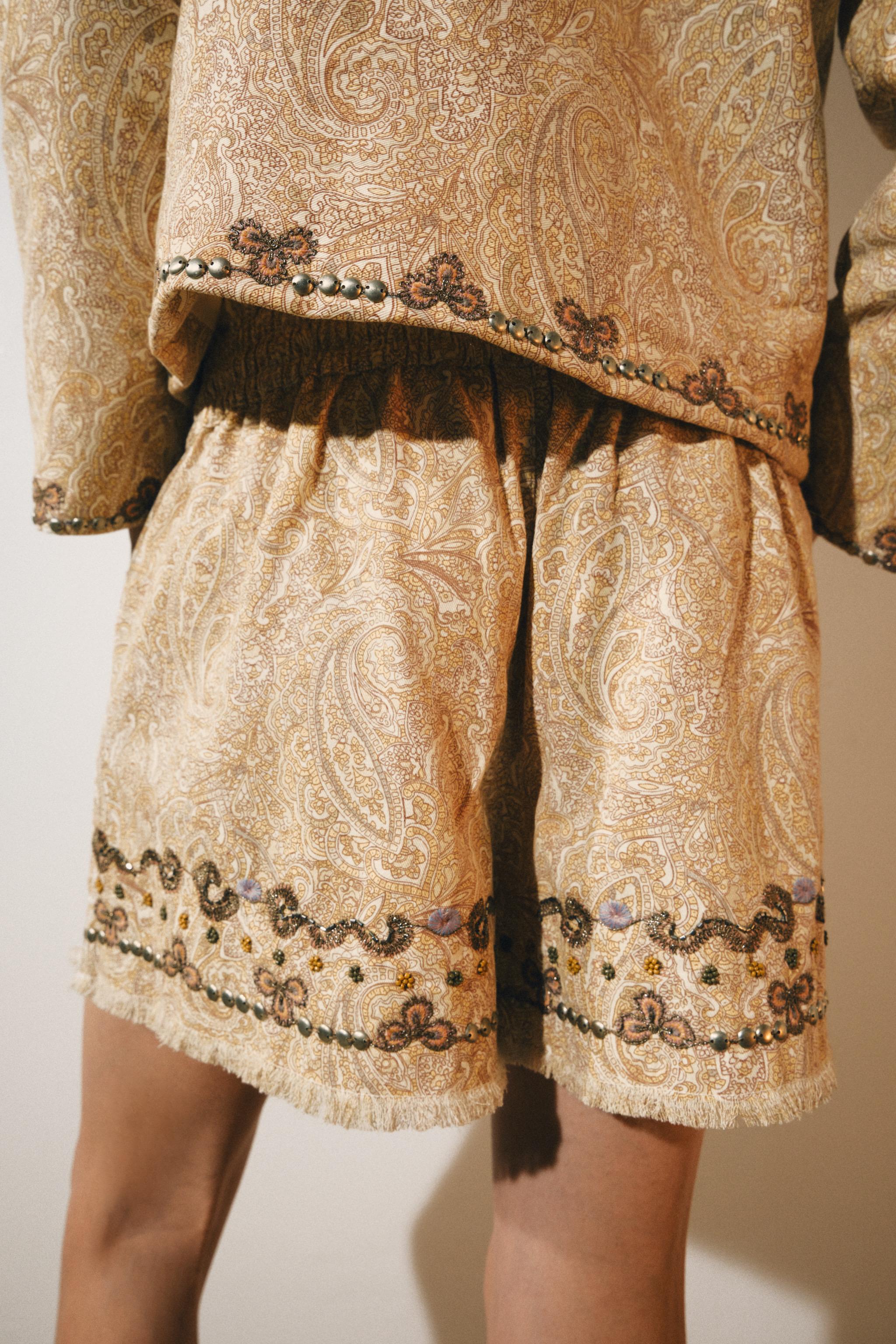 ZW COLLECTION EMBROIDERED SHORTS
